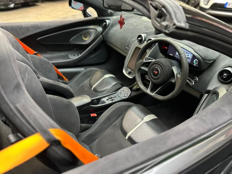 MCLAREN 570S